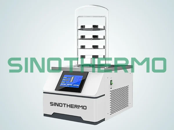 Máy sấy đông khô để bàn SINOTHERMO - thiết bị nhỏ gọn, có thể lập trình được với bảng điều khiển màn hình cảm ứng để đông khô hiệu quả trong phòng thí nghiệm.
